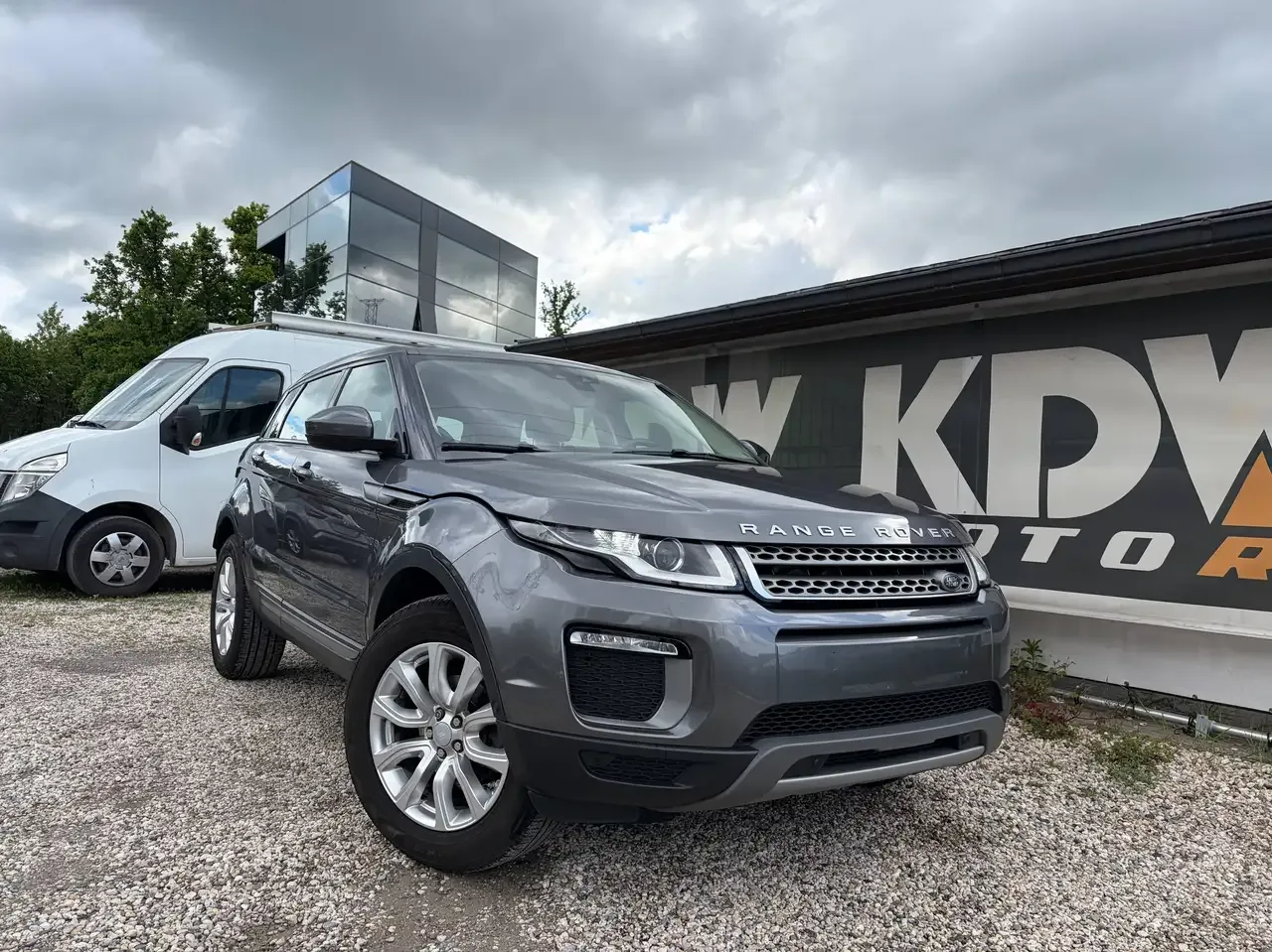 Land Rover Range Rover Evoque - 1