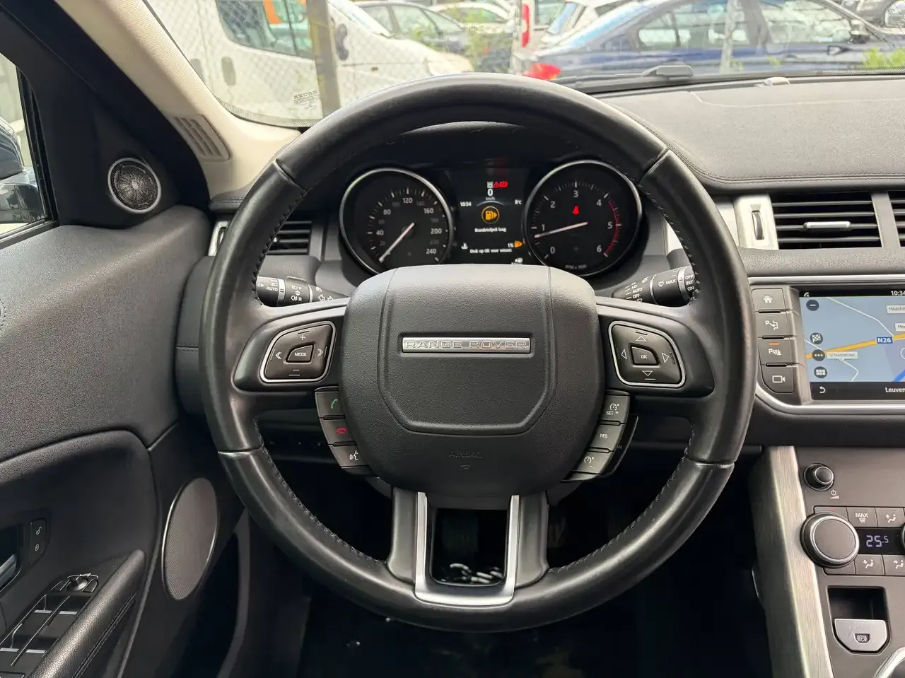 Land Rover Range Rover Evoque - 14