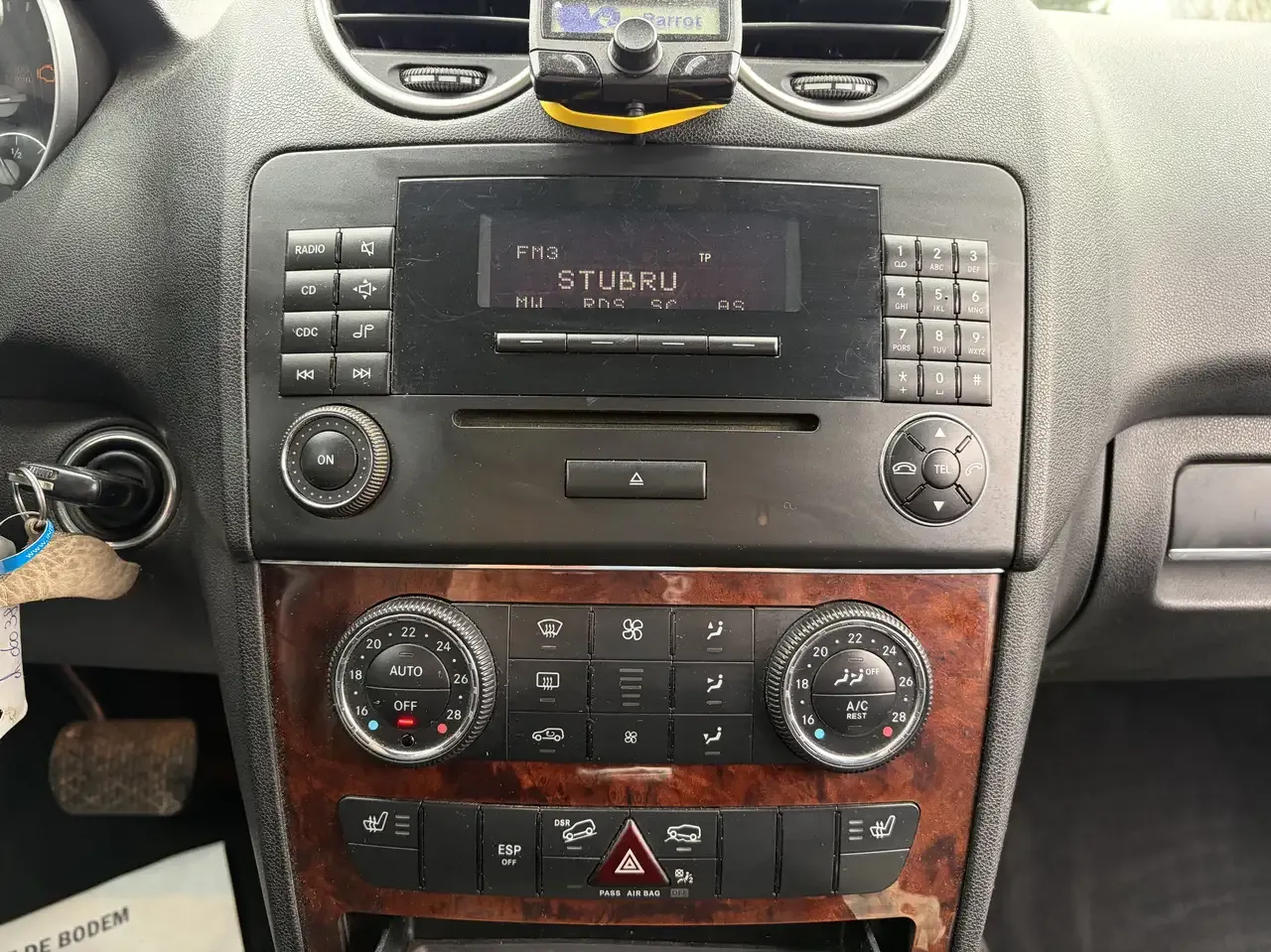 Mercedes-Benz ML 280 - 17
