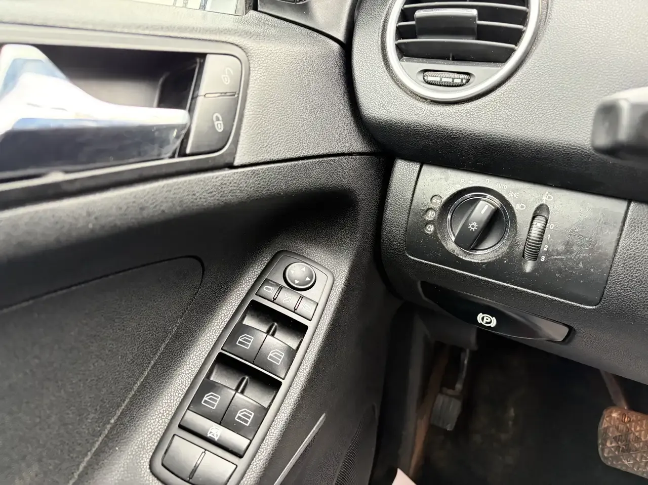 Mercedes-Benz ML 280 - 22