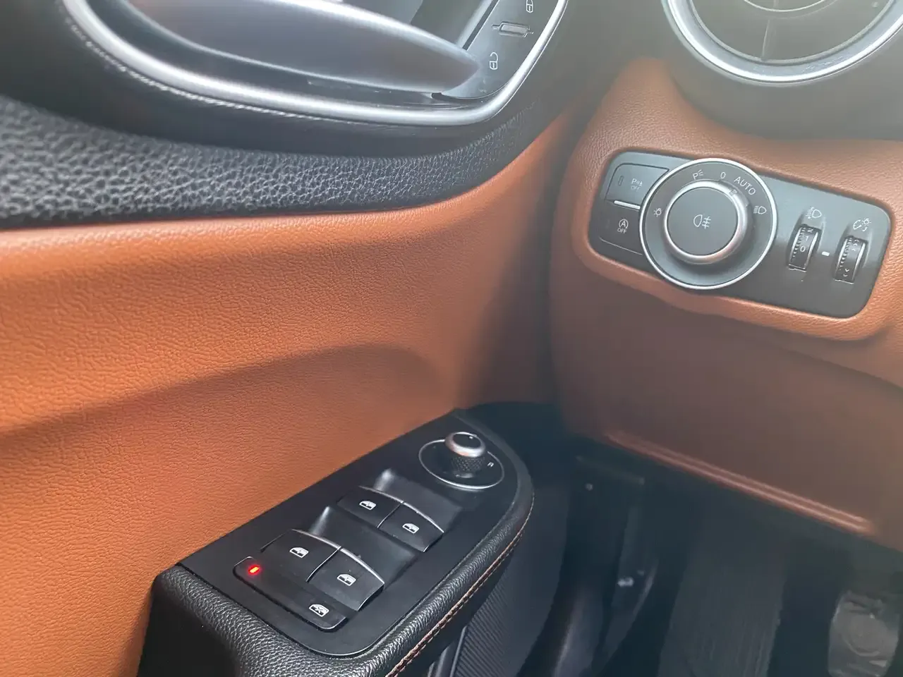 Alfa Romeo Giulia - 18