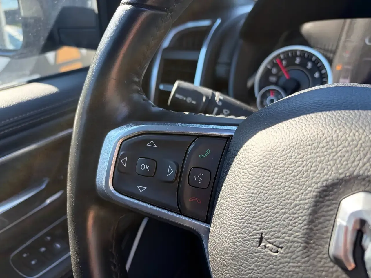Dodge RAM - 24