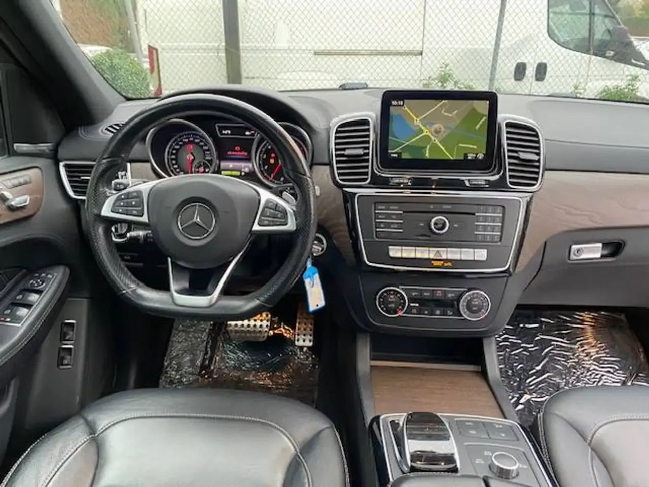 Mercedes-Benz GLE 500 - 14