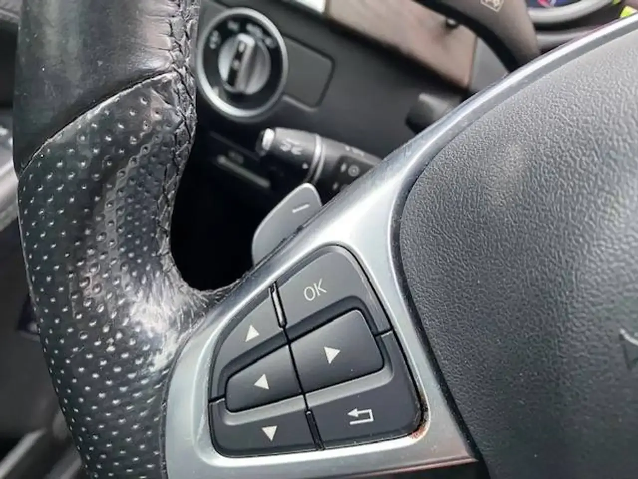 Mercedes-Benz GLE 500 - 21