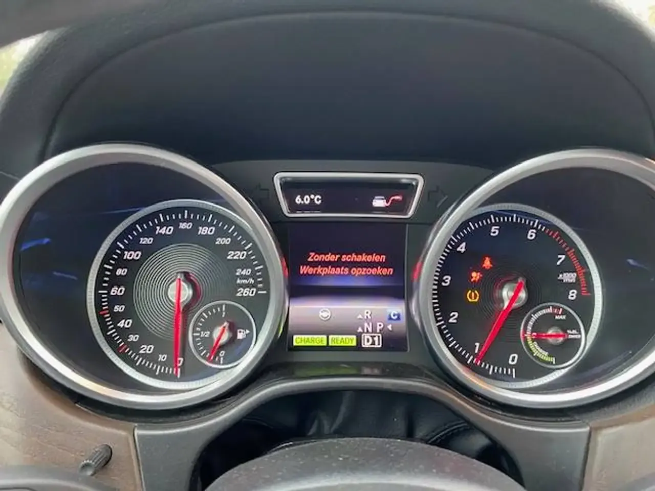 Mercedes-Benz GLE 500 - 23