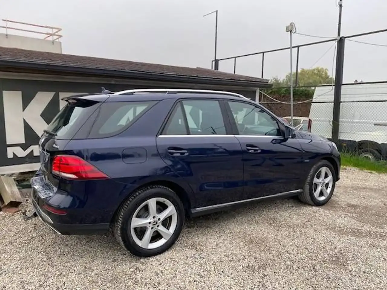 Mercedes-Benz GLE 500 - 4