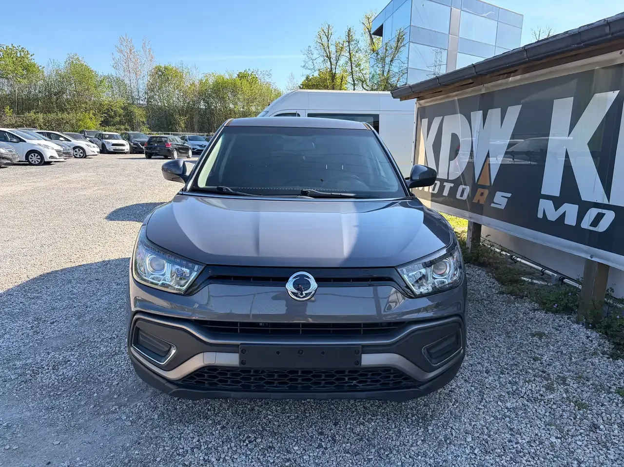 SsangYong XLV - 2