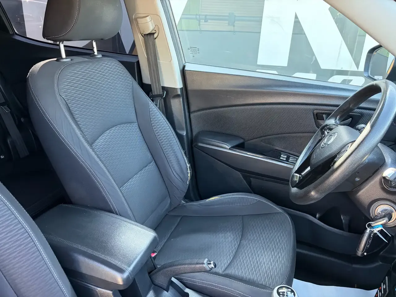 SsangYong XLV - 9