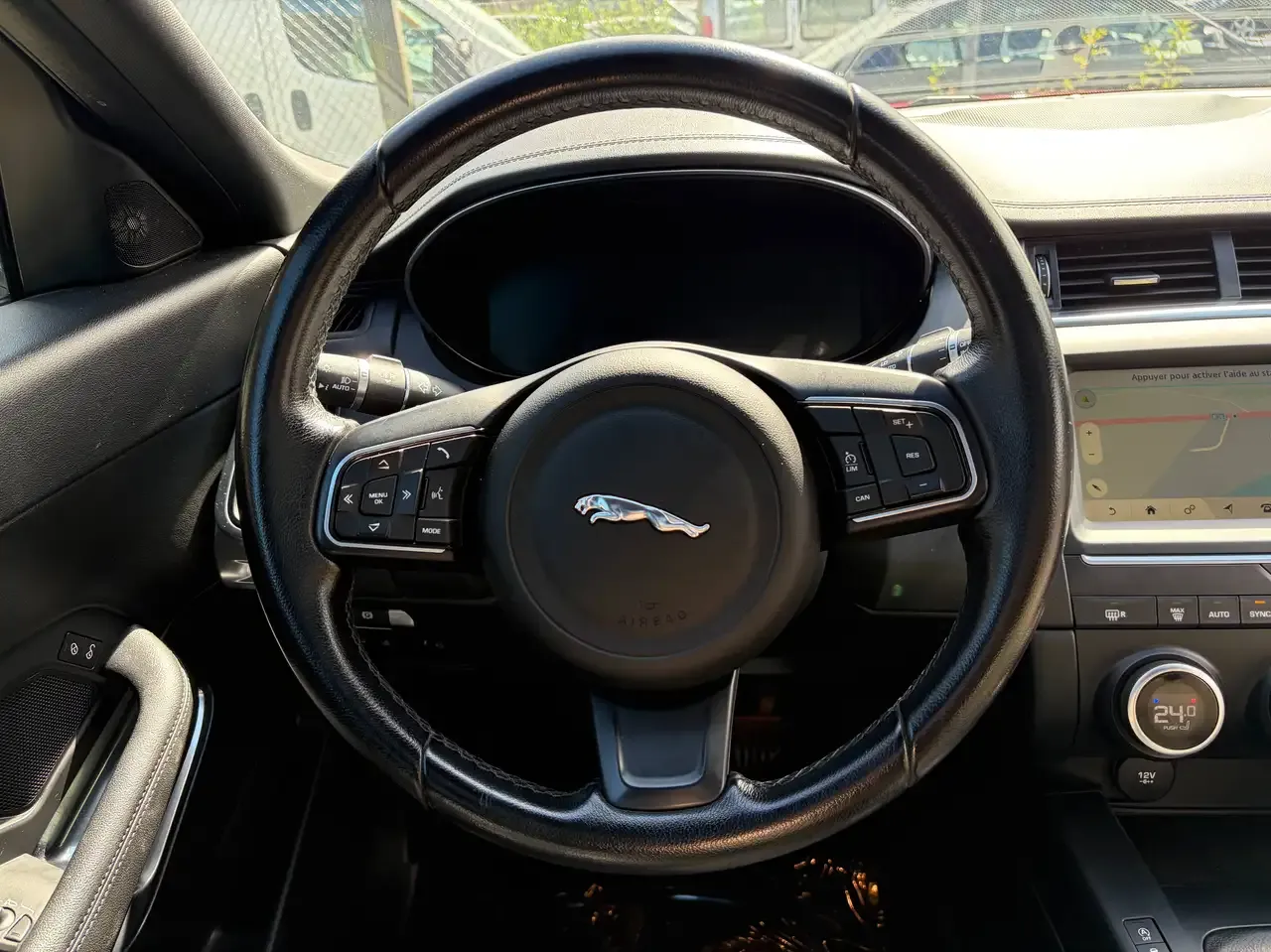 Jaguar E-Pace - 20