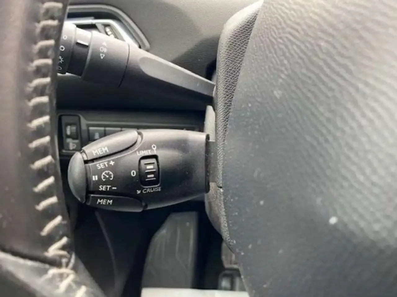 Peugeot 308 - 11
