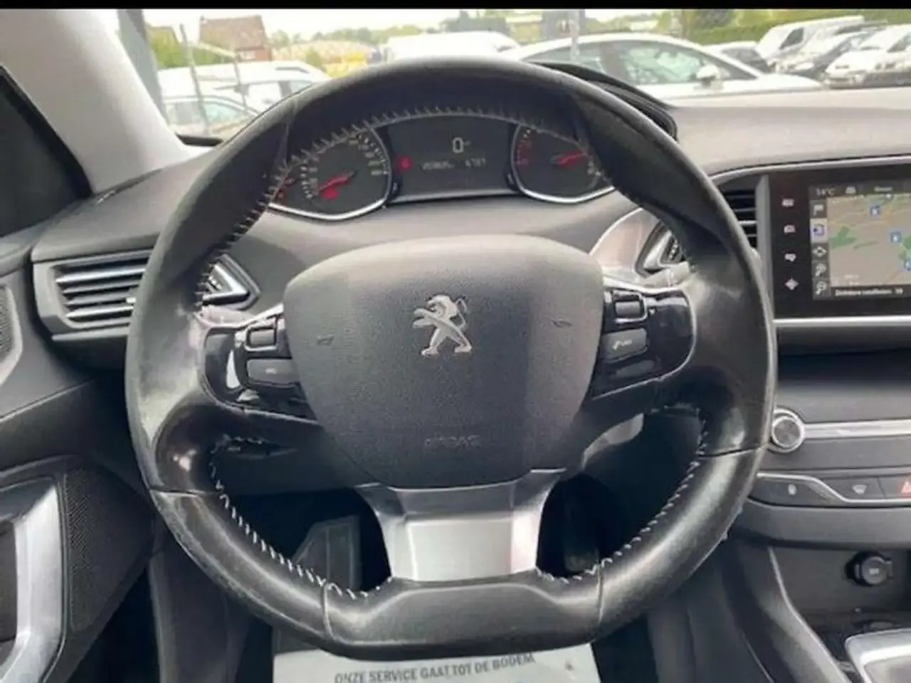 Peugeot 308 - 10