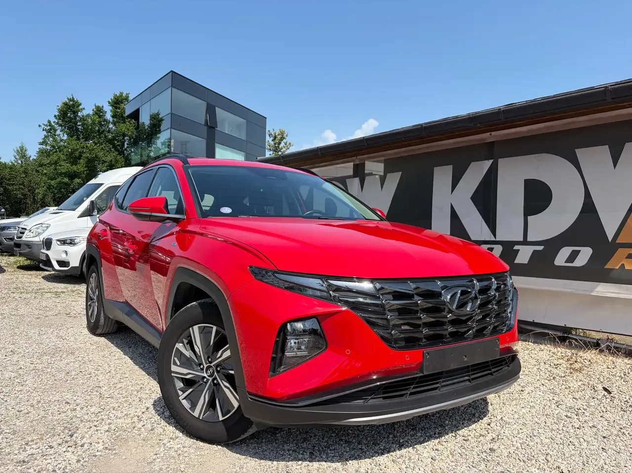 Hyundai TUCSON - 1