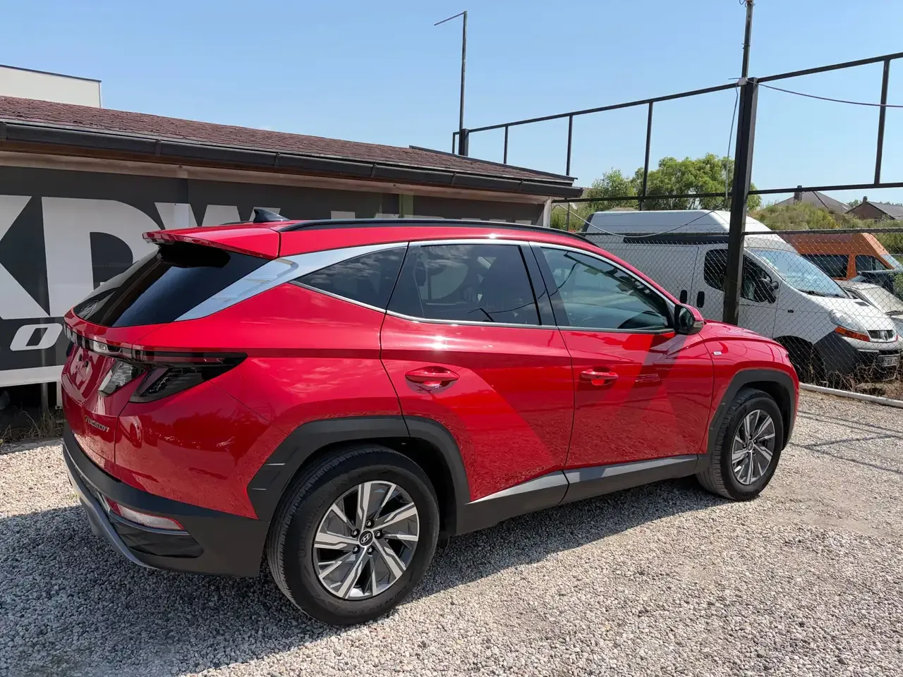Hyundai TUCSON - 4