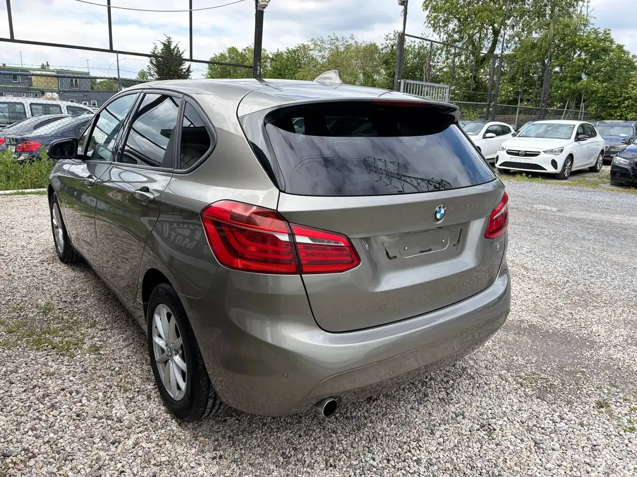 BMW 218 - 5