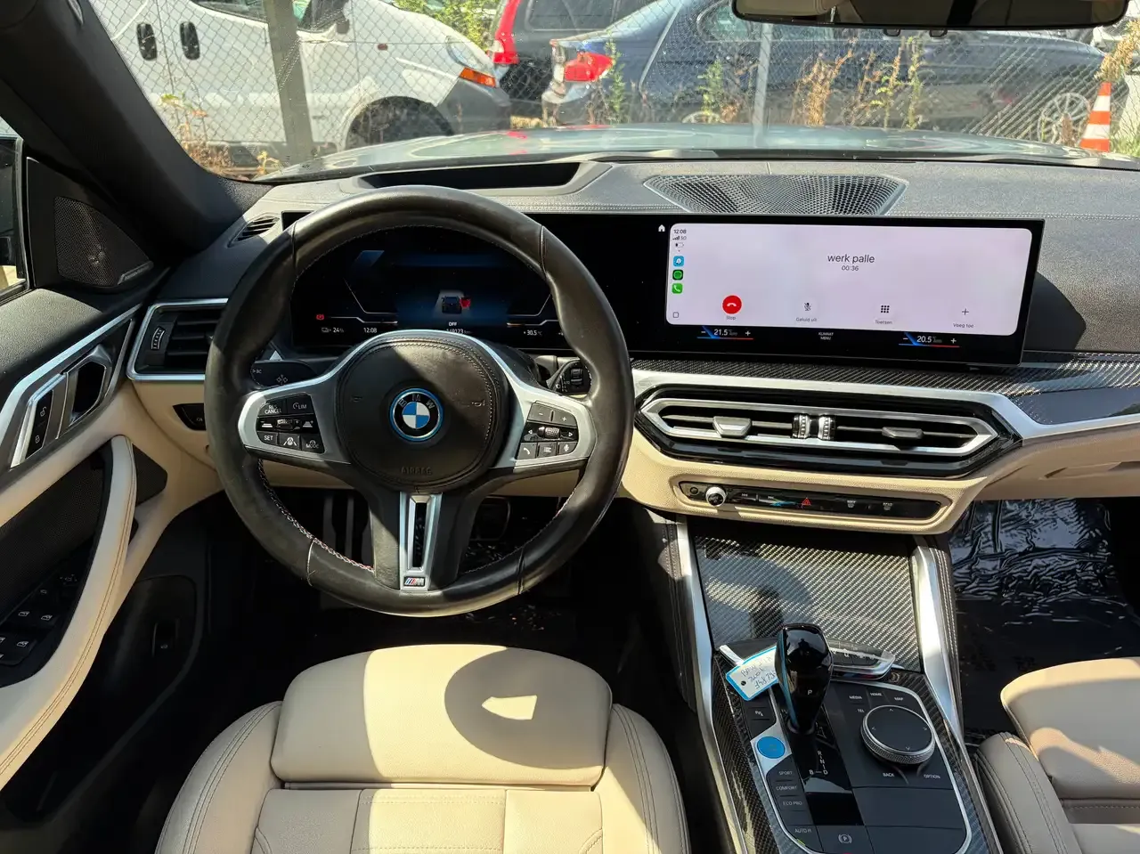 BMW i4 - 12