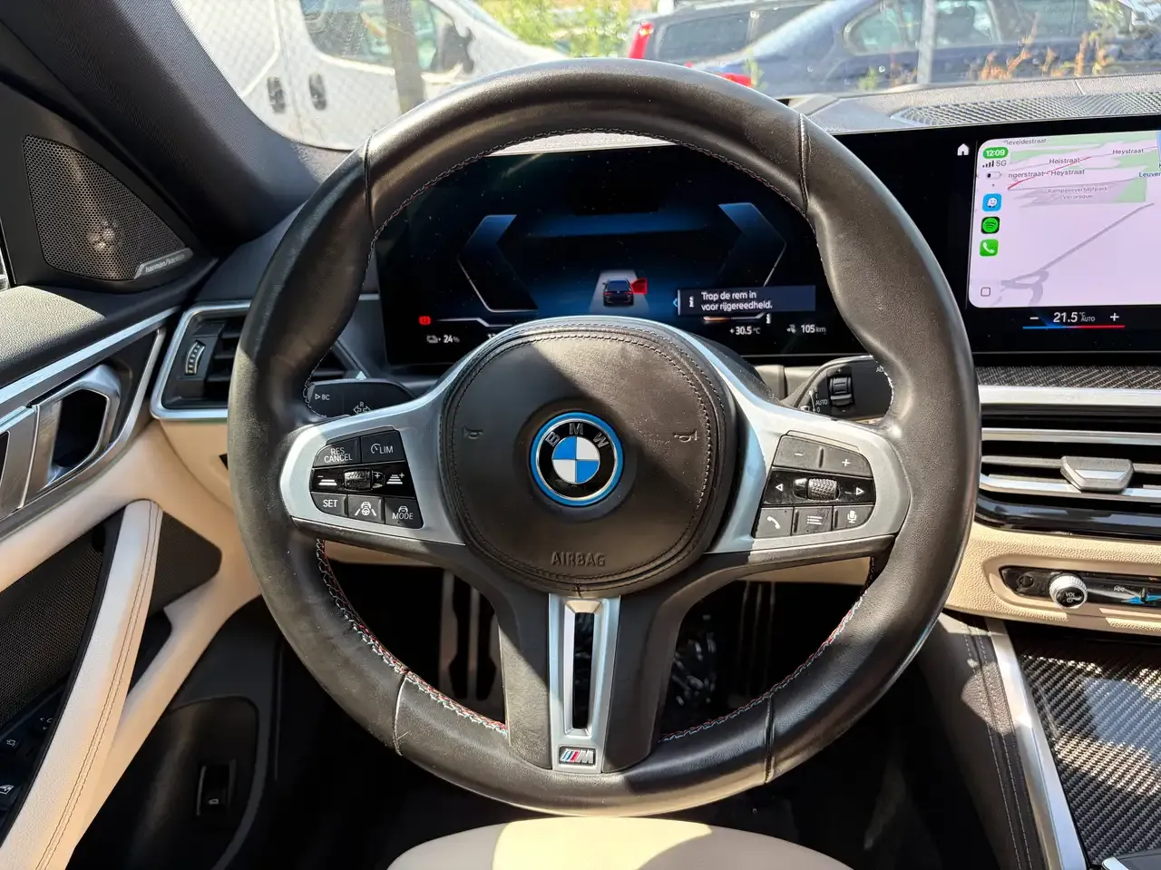 BMW i4 - 17