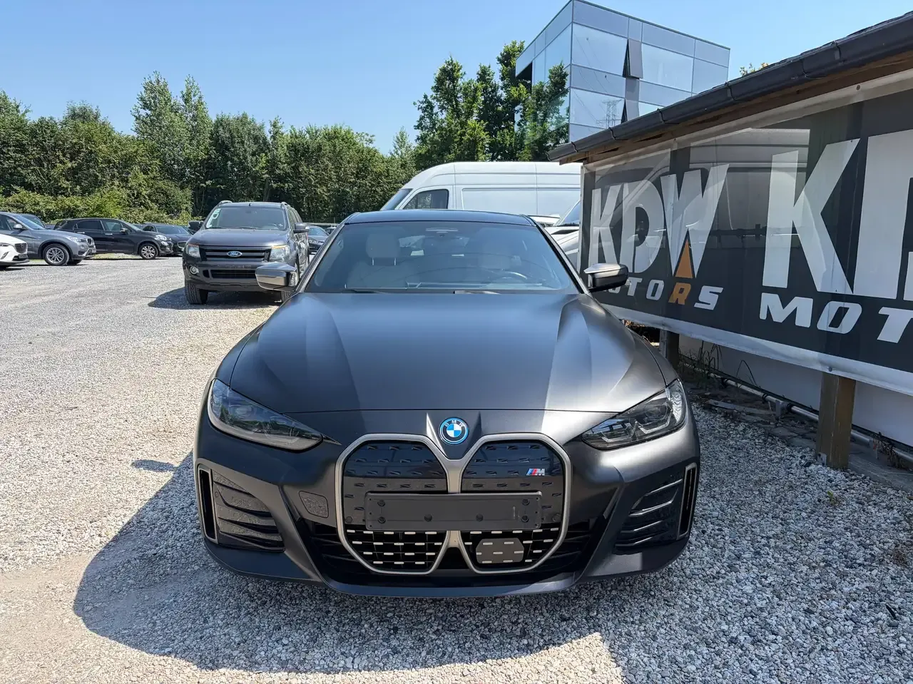 BMW i4 - 2