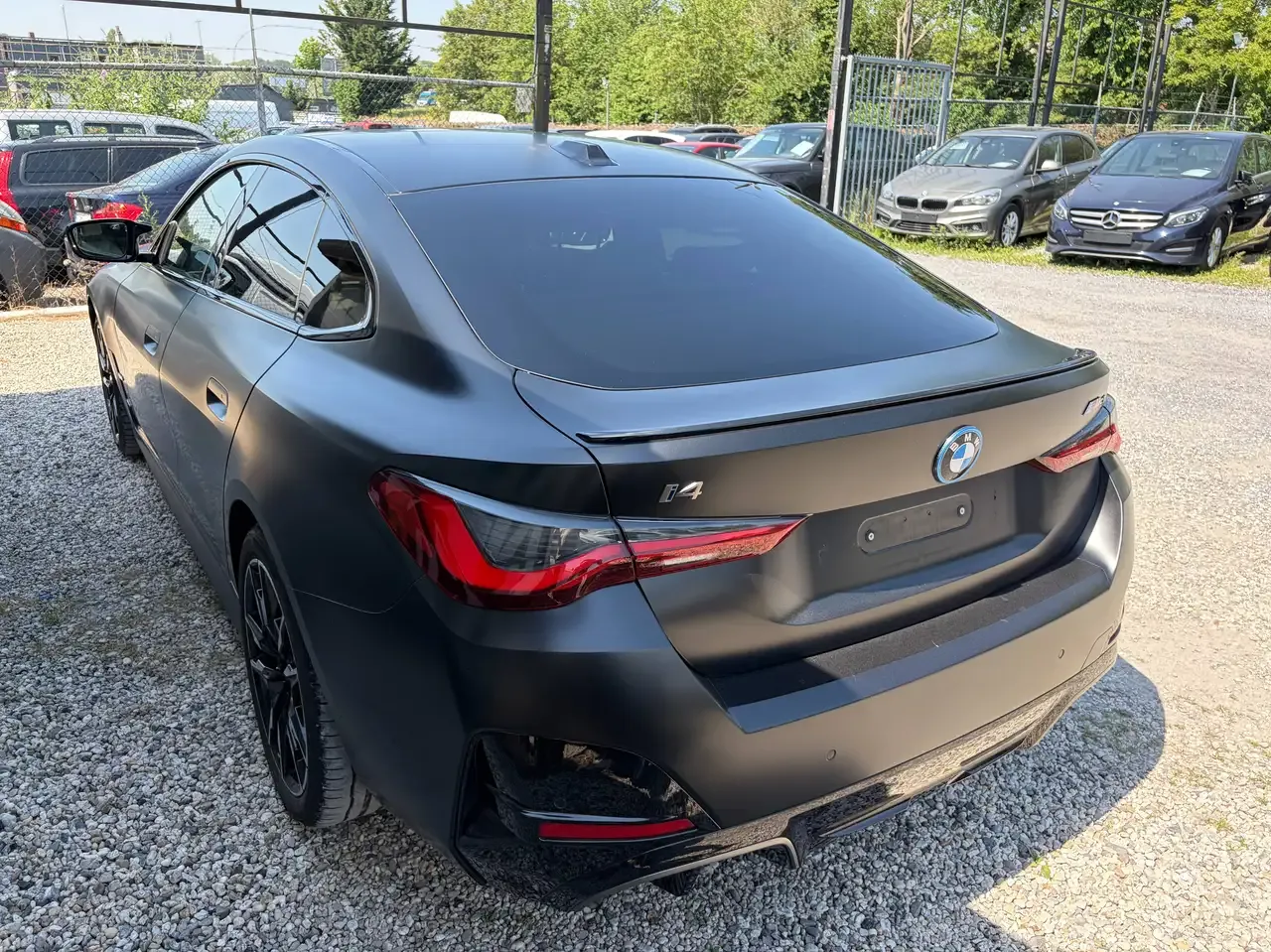 BMW i4 - 5