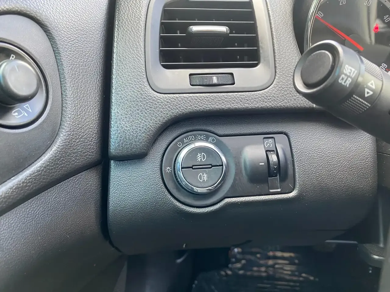 Opel Insignia - 22