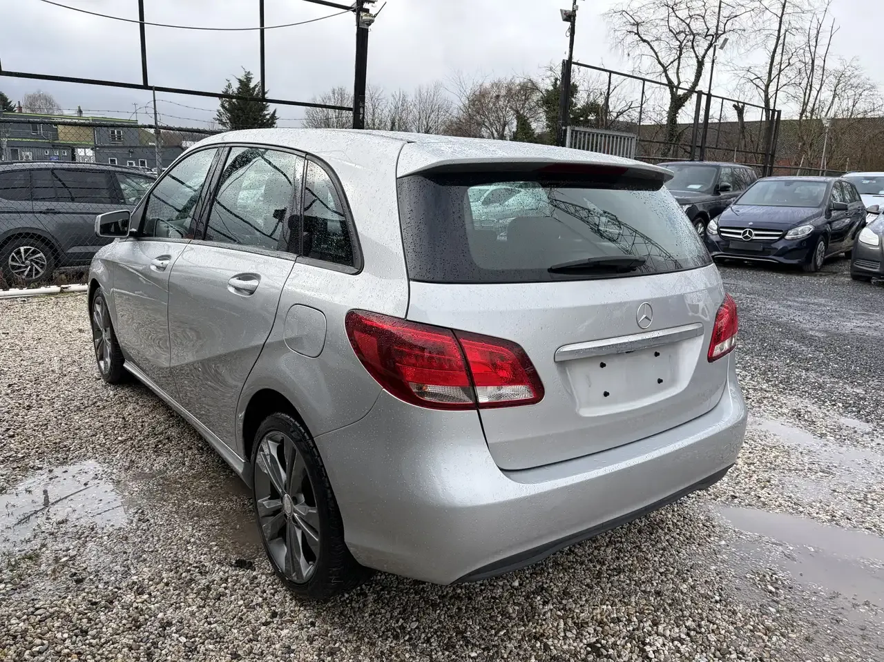Mercedes-Benz B 180 - 5