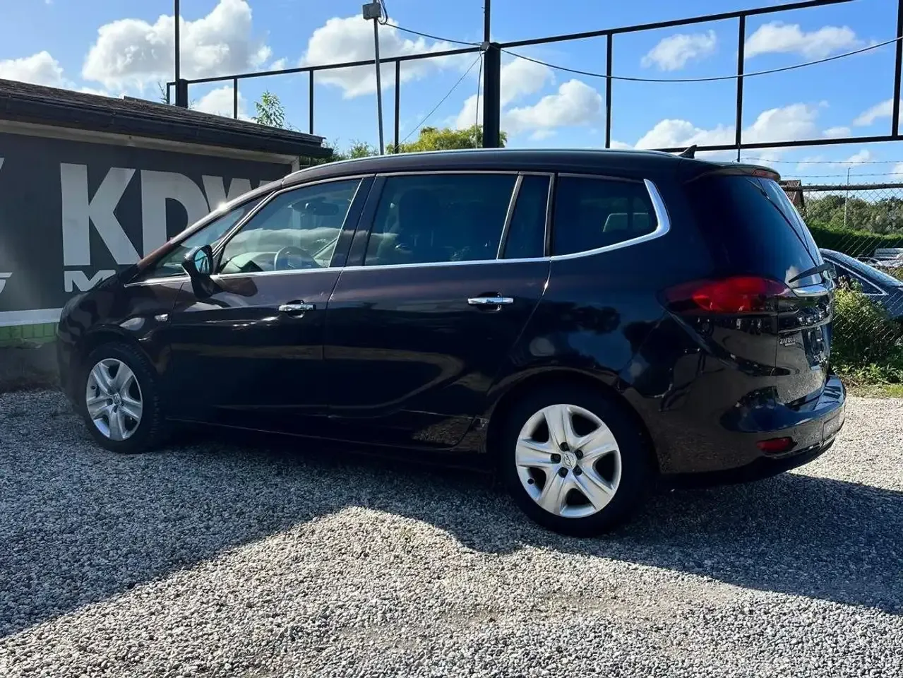 Opel Zafira - 2