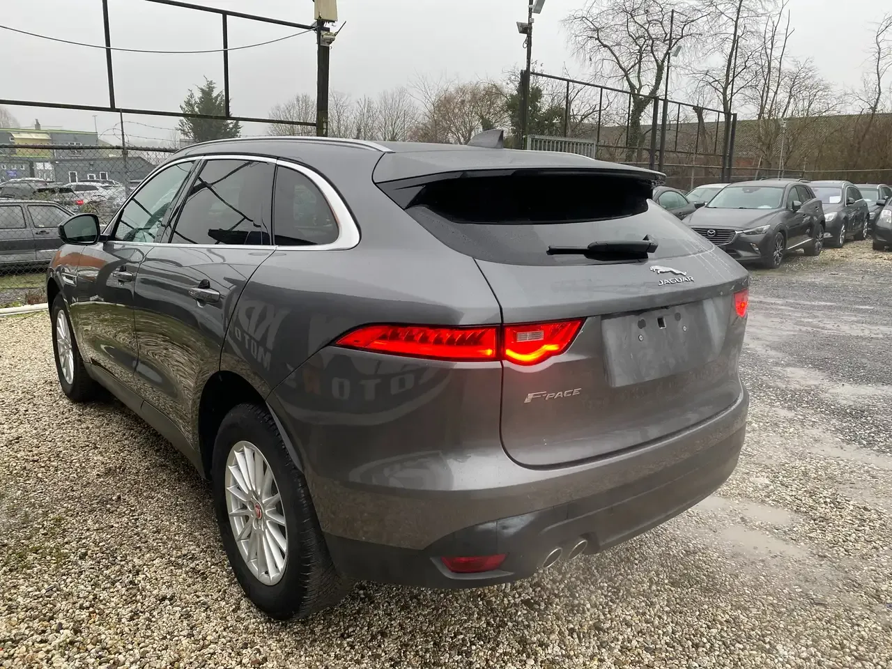 Jaguar F-Pace - 5