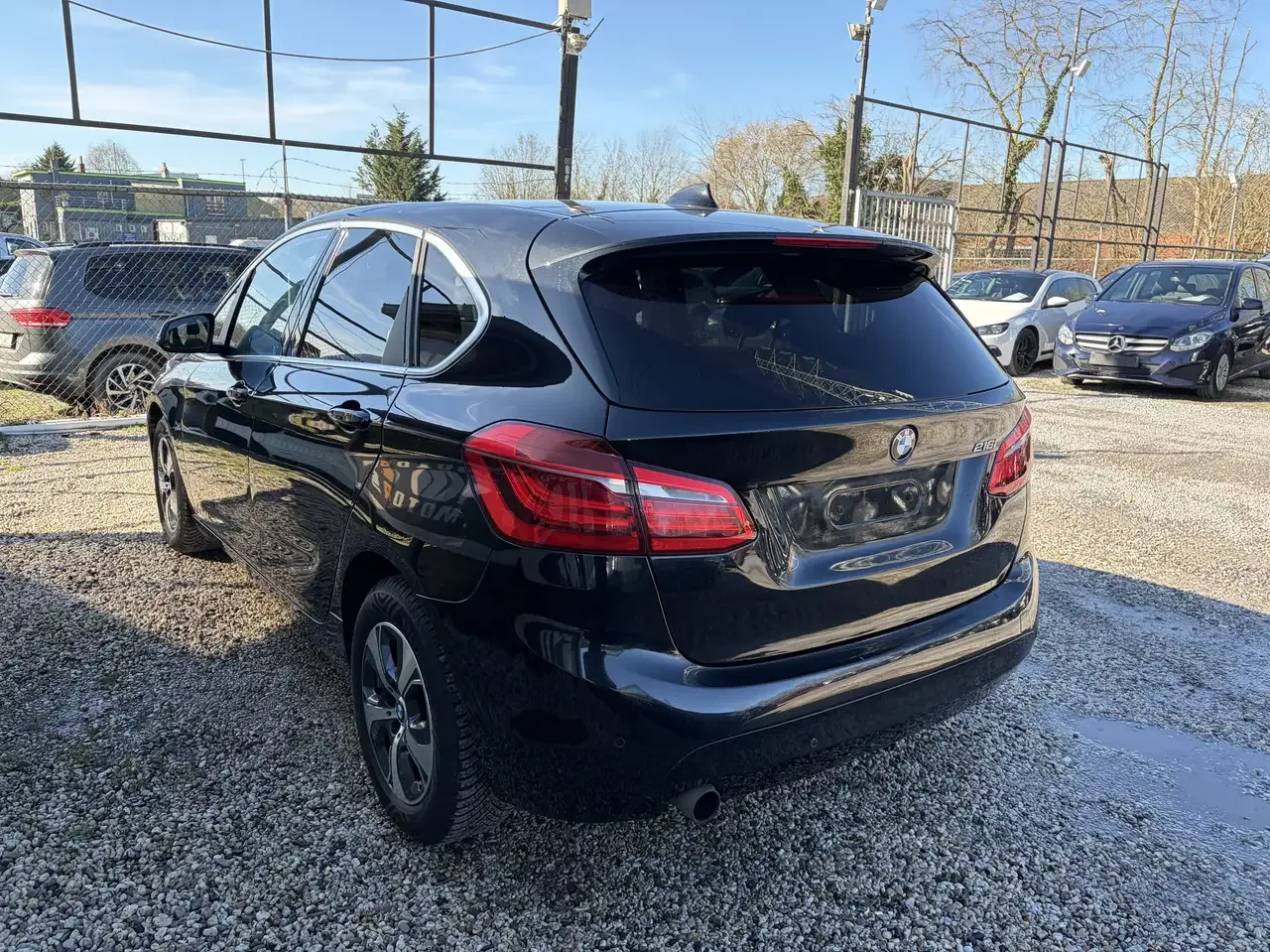 BMW 216 - 5