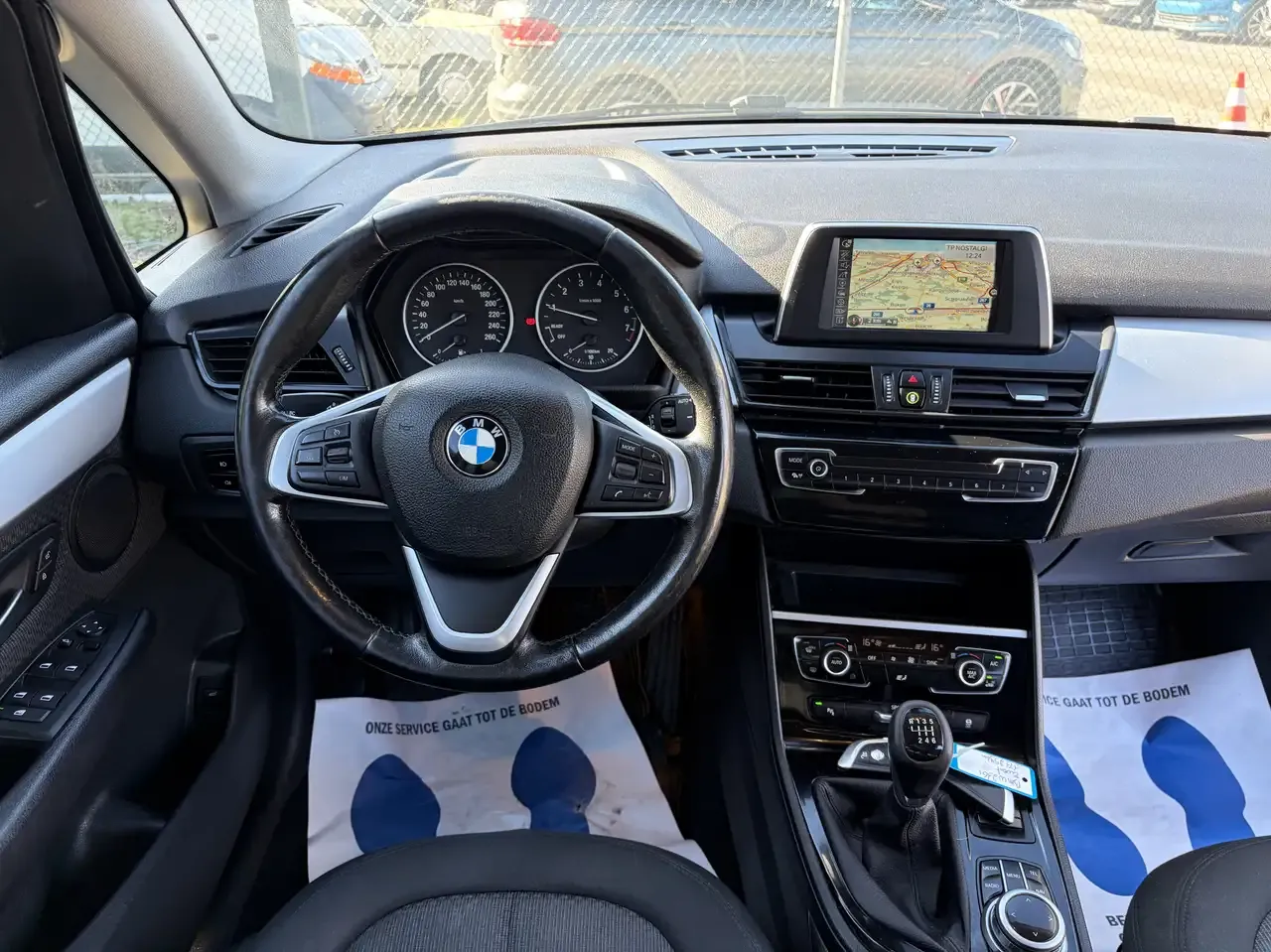 BMW 216 - 9