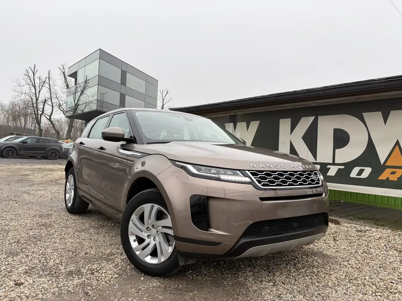 Land Rover Range Rover Evoque - 1