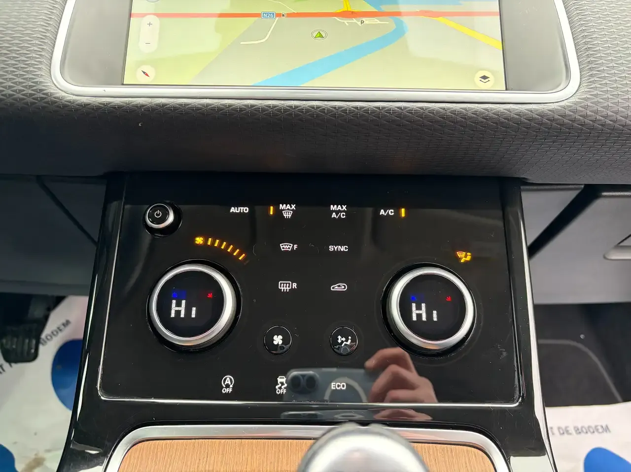 Land Rover Range Rover Evoque - 15