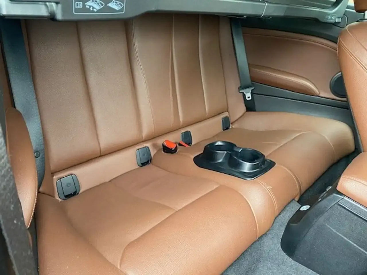 BMW 218 - 12