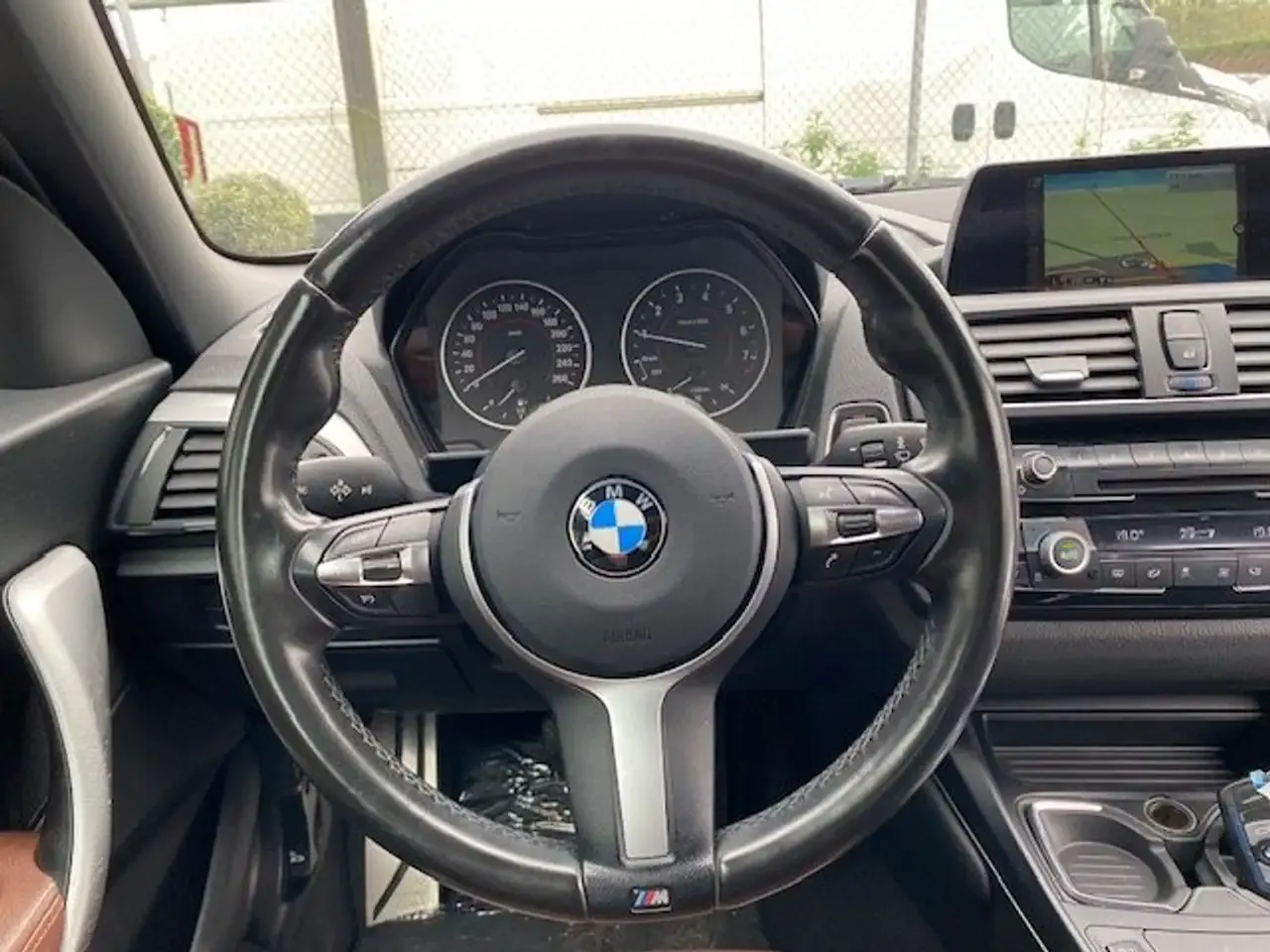BMW 218 - 17