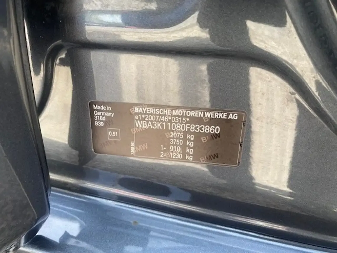 BMW 318 - 24