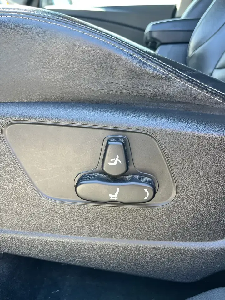 SsangYong Tivoli - 12