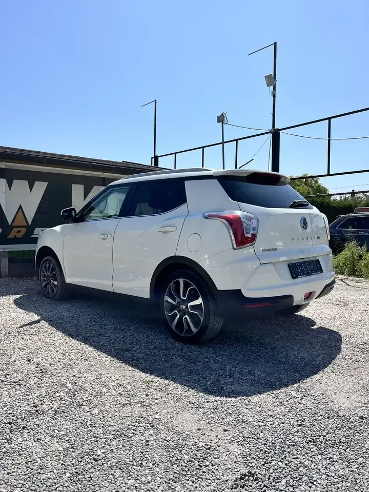 SsangYong Tivoli - 6