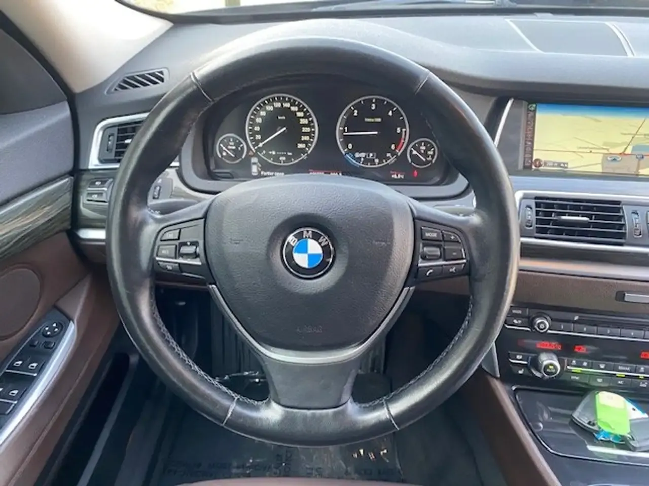 BMW 520 - 16