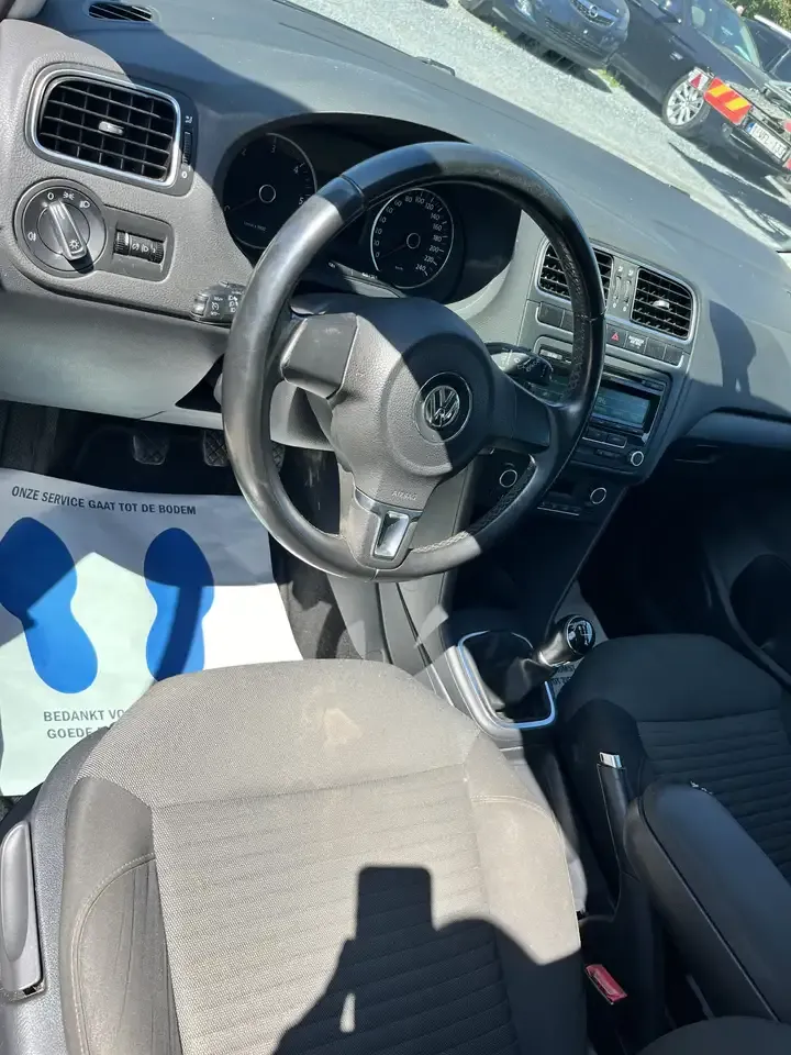Volkswagen Polo - 7