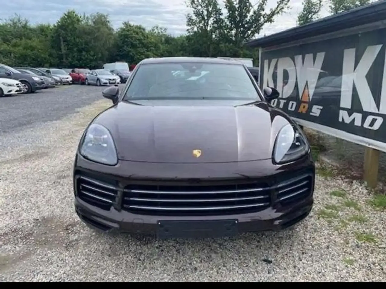 Porsche Cayenne - 2
