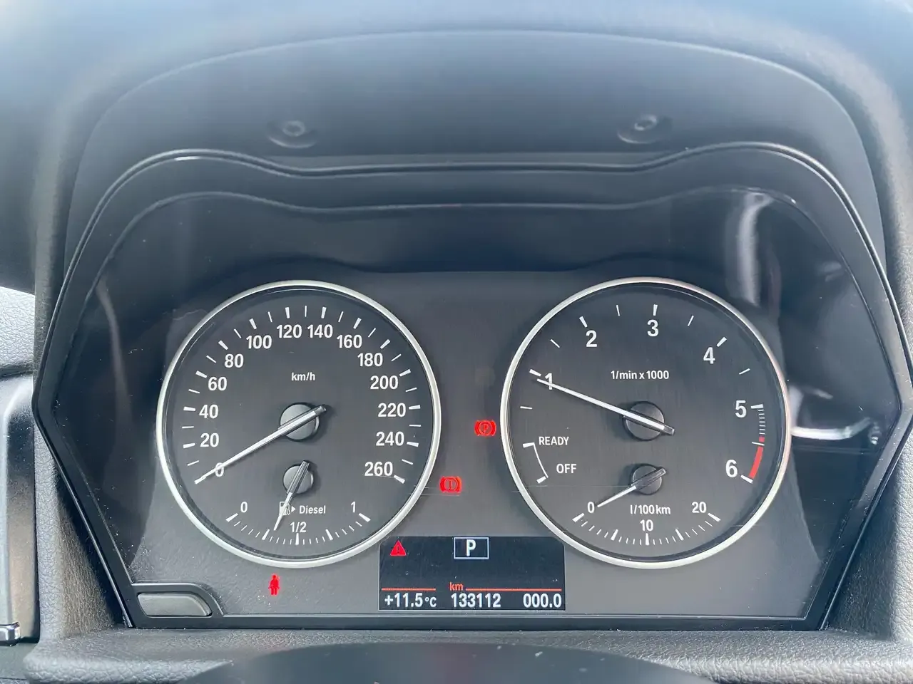 BMW 216 - 17