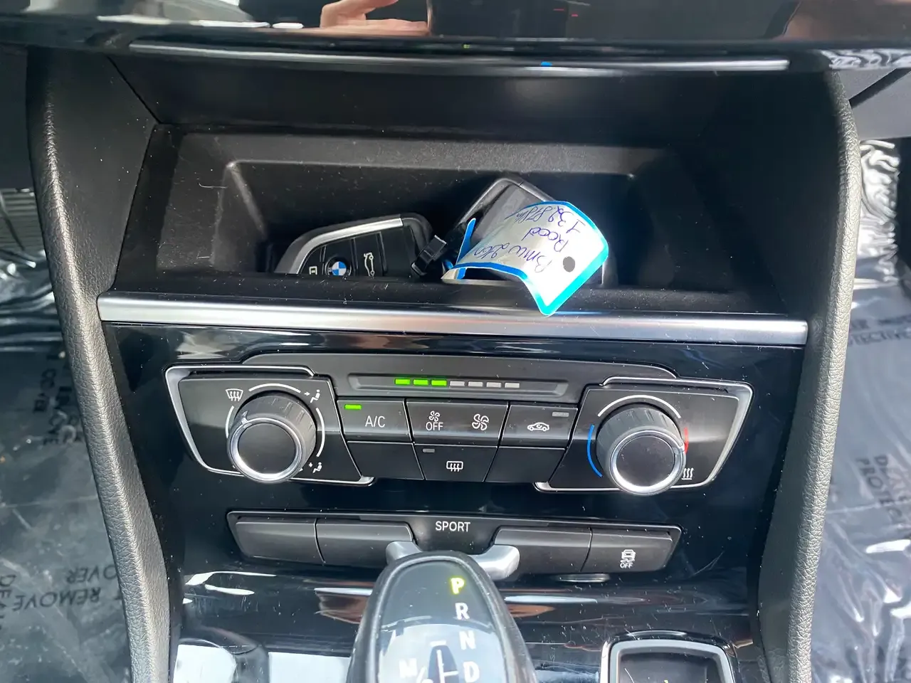 BMW 216 - 19