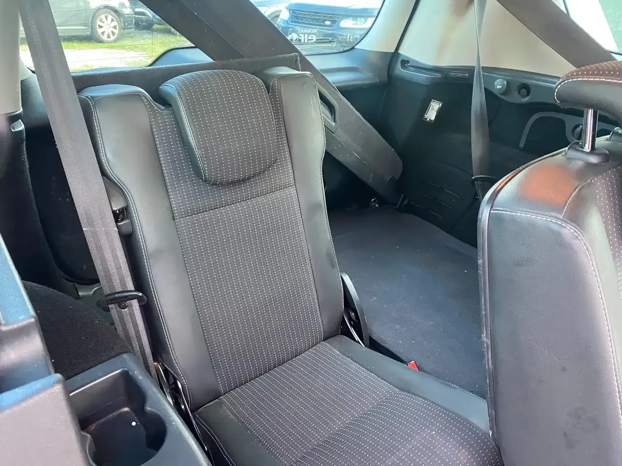 Renault Scenic - 9
