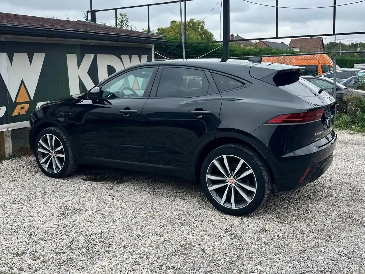 Jaguar E-Pace - 3