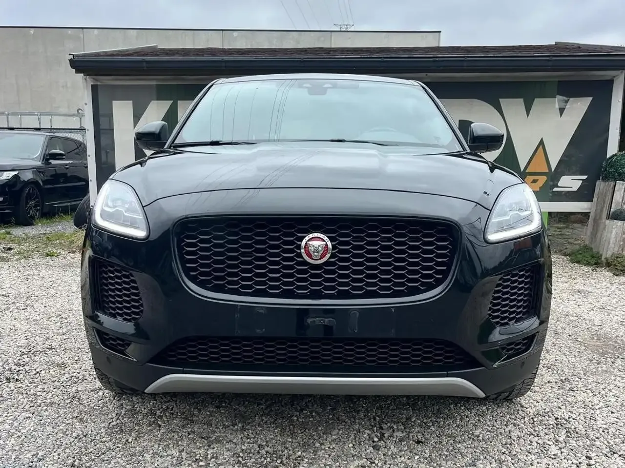 Jaguar E-Pace - 4