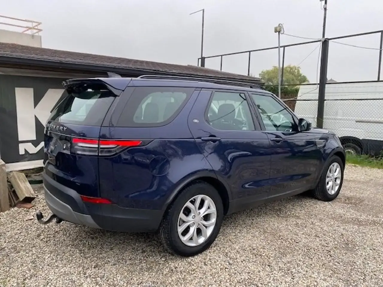 Land Rover Discovery - 4