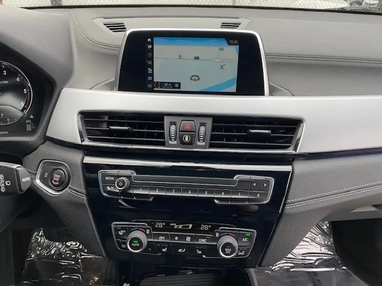 BMW X2 - 12
