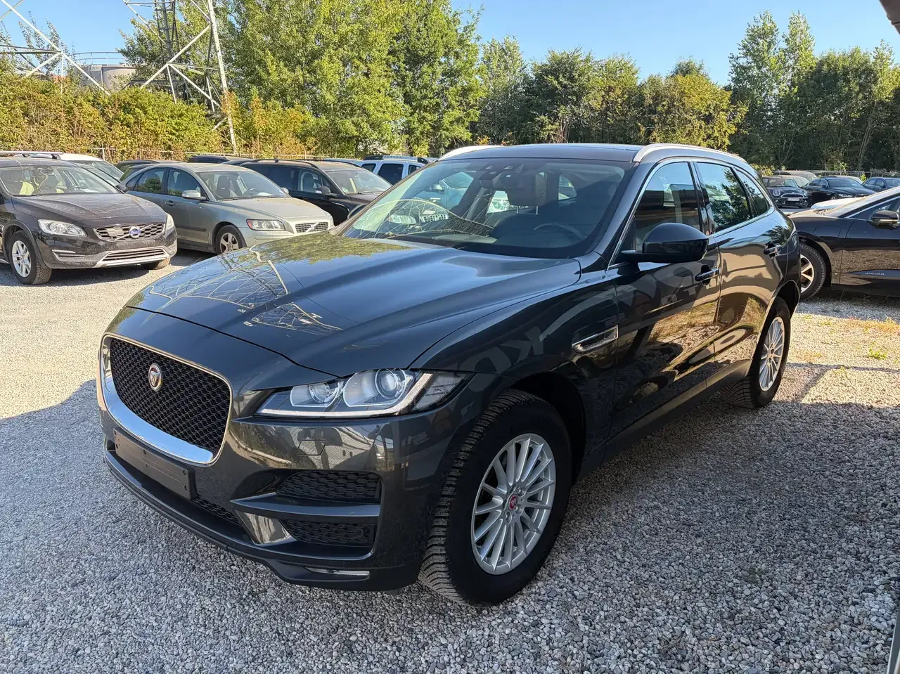 Jaguar F-Pace - 2