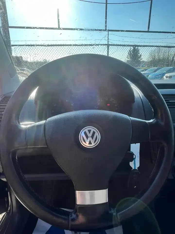 Volkswagen Polo - 6
