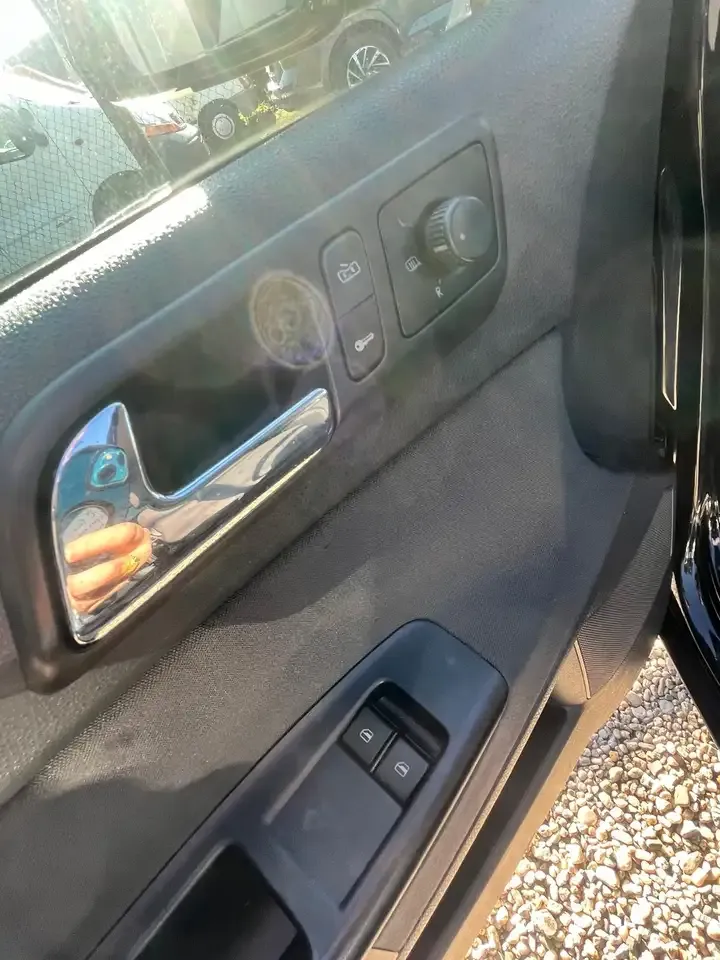 Volkswagen Polo - 7