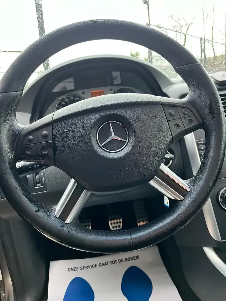 Mercedes-Benz B 180 - 6