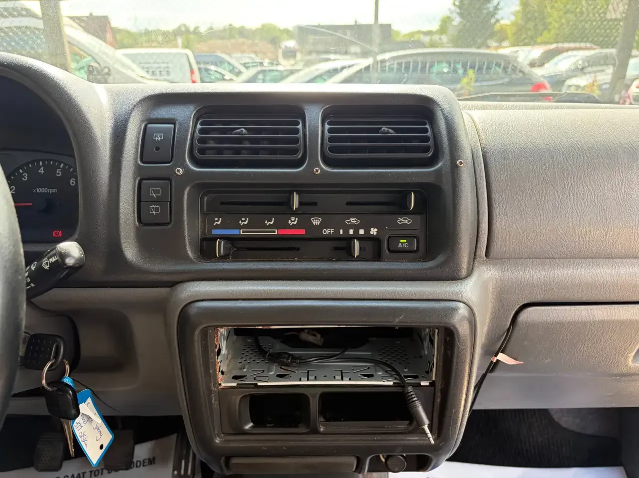 Suzuki Jimny - 16